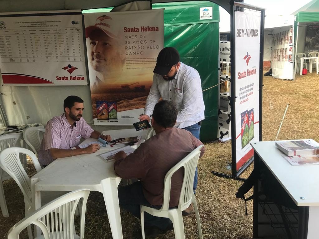 Santa Helena Sementes participa da 4ª Feira de negócios Jaguara Agro em Sacramento/MG