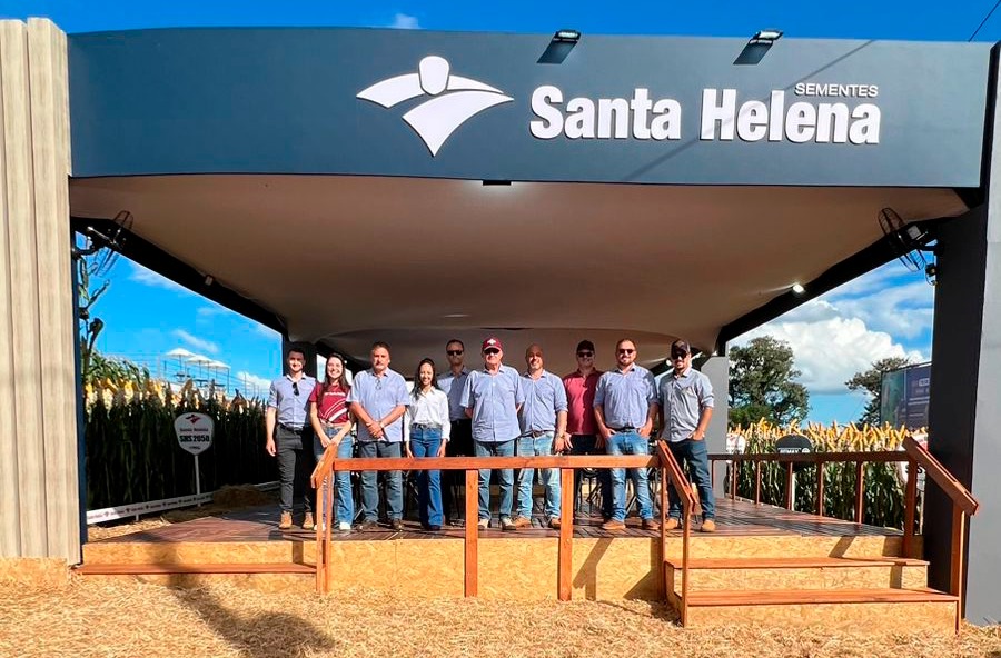 Santa Helena Sementes marca presença na 27ª edição da Itaipu Rural Show