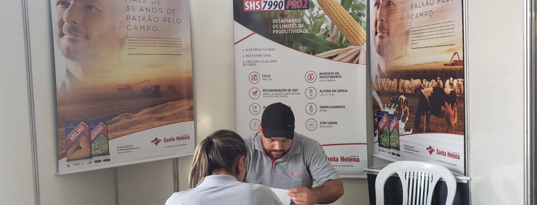 Santa Helena sementes participa da Feira de Negócios Coapeja em Jacutinga/Mg