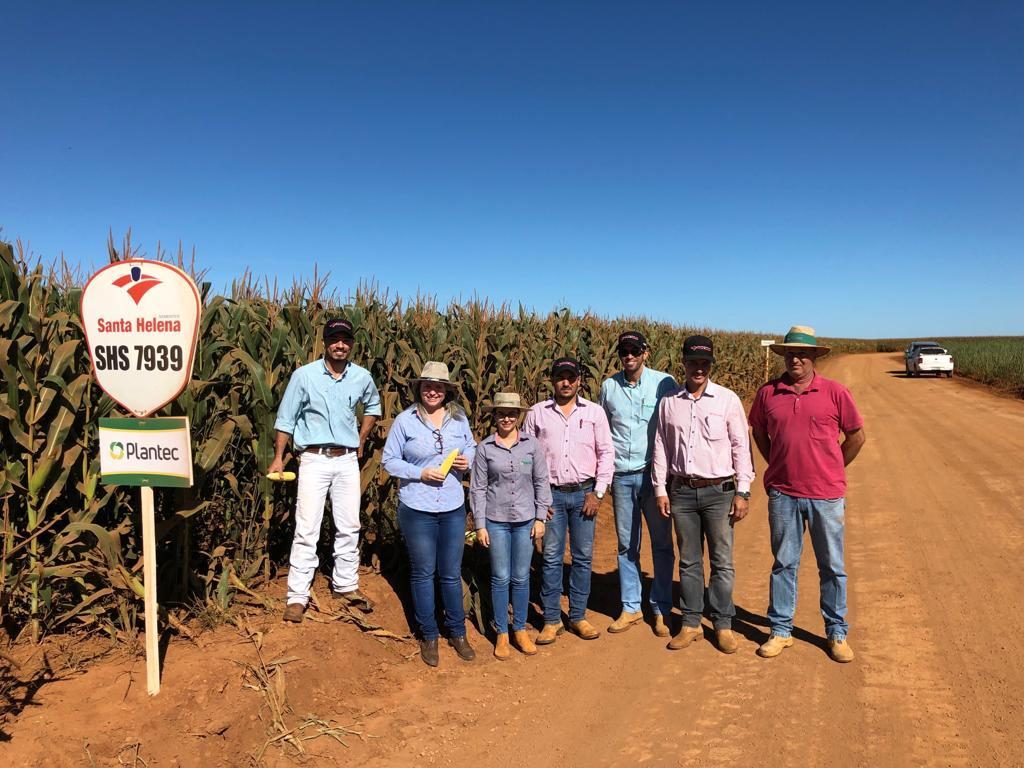 Santa Helena Sementes realiza Tour em Montividiu/GO